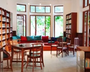 Lakmahal: Community library to read write and relax