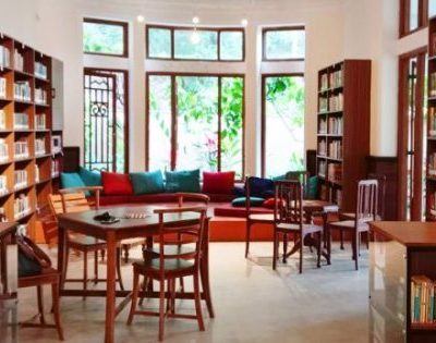 Lakmahal: Community library to read write and relax