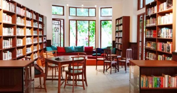 Lakmahal: Community library to read write and relax