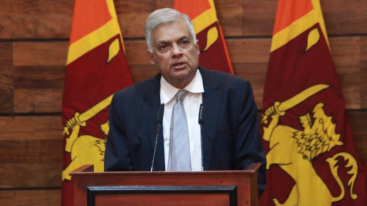 Ranil relaxes Central Bank import controls