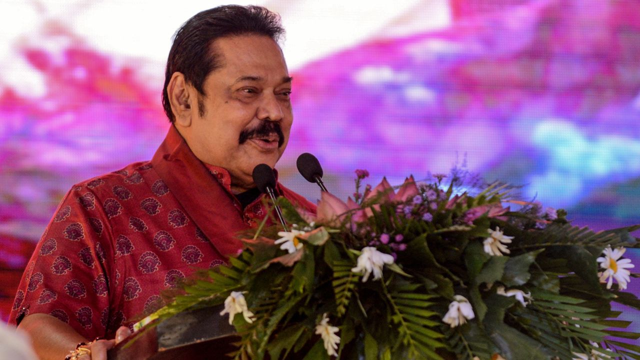 Mahinda to lead  with the lotus buds at Elections
