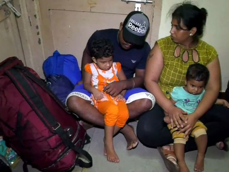 Sri Lankan asylum seekers challenge  Diego Garcia