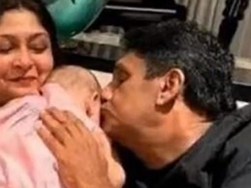 Sajith’s Daughter Vaccinated   but…