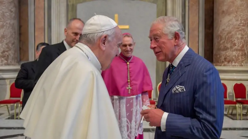 Sri Lanka Mourns the Passing of Pope Francis